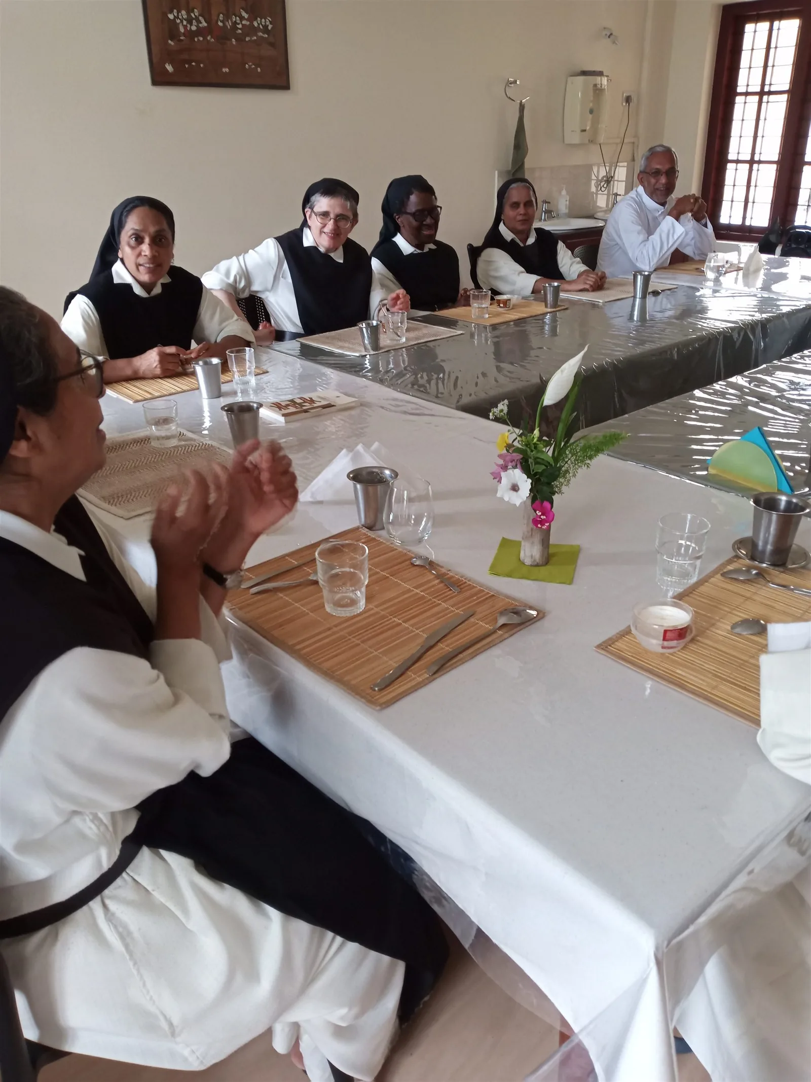 Sisters sharing community life around the table